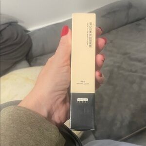 Natural Color Foundation - Cream